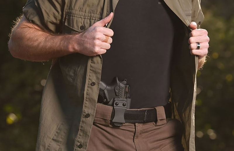 How To Choose The Best IWB Holster